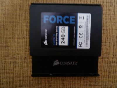 Лот: 3141378. Фото: 1. SSD винт SATA-3 240Gb Corsair... Жёсткие диски (HDD)