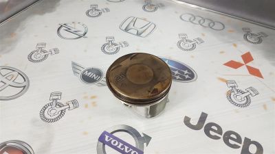 Лот: 23591538. Фото: 1. Поршень Toyota Camry 2AR-FXE 13211-36060. Двигатель и элементы двигателя