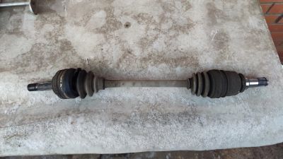 Лот: 24610444. Фото: 1. Привод левый, Toyota Vitz SCP10... Ходовая, подвеска, рулевое управление