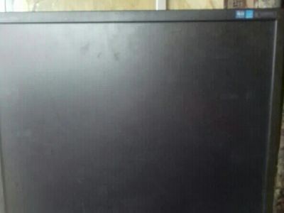 Лот: 20755162. Фото: 1. Продам 3 монитора samsung(не вкл... ЖК-мониторы