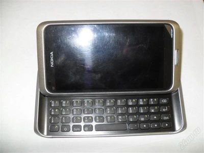 Лот: 1100453. Фото: 1. Продам Nokia E7 в идеальном состоянии... Смартфоны