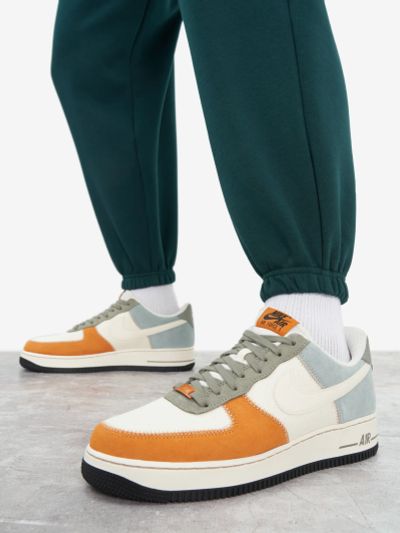 Лот: 23305642. Фото: 1. Кеды мужские Nike Air Force 1... Другое (одежда, обувь, галантерея)