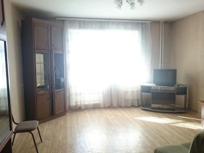 Лот: 11258057. Фото: 1. Сдам 2-комнатную, Батурина 5. Квартиры, студии