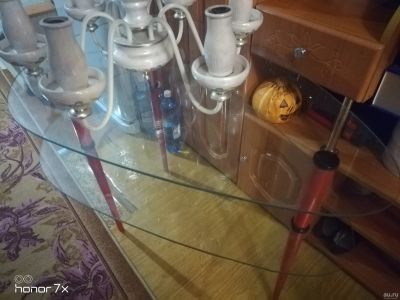 Лот: 18312791. Фото: 1. Стол журнальный из стекла. Журнальные столики