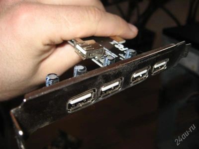 Лот: 1529050. Фото: 1. плата со слотами USB pci. Платы расширения, контроллеры, доп. порты