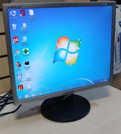Лот: 18028356. Фото: 1. Монитор Samsung SyncMaster 943N... ЖК-мониторы