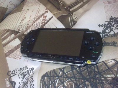 Лот: 1215303. Фото: 1. PsP 1004 FAT (Не работает). Игровые приставки, консоли