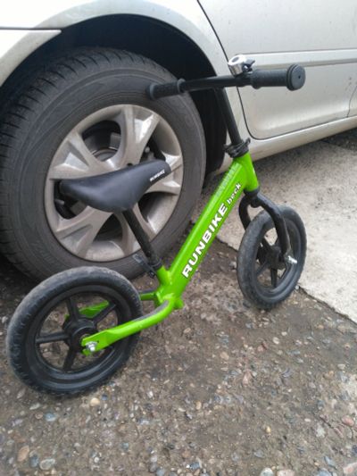 Лот: 16325311. Фото: 1. Беговел Runbike. Самокаты