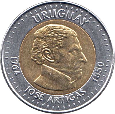 Лот: 18772075. Фото: 1. Уругвай 10 песо 2000 Хосе Артега... Америка