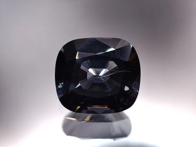 Лот: 21179022. Фото: 1. 3.23 ct. Шпинель кобальтово-синяя... Драгоценные и поделочные камни