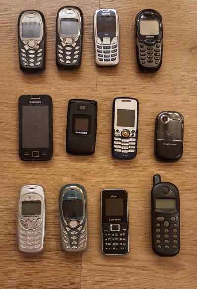 Лот: 19973114. Фото: 1. Siemens, Samsung, Sony Ericsson... Кнопочные мобильные телефоны