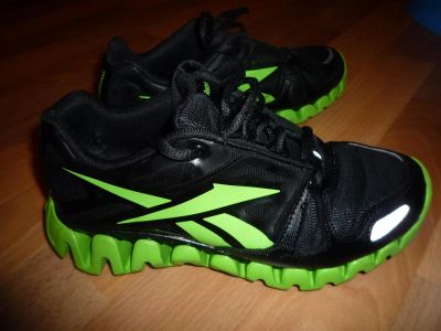 Лот: 4441876. Фото: 1. Кроссовки Reebok. Кеды, кроссовки, слипоны