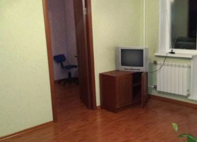Лот: 6854778. Фото: 1. Двухкомнатная в аренду, Крупской... Квартиры, студии