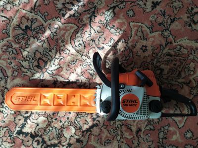 Лот: 16347211. Фото: 1. Бензопила Stihl 180C. Бензо-, мотоинструмент