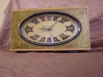 Лот: 18980254. Фото: 1. часы Янтарь настольные. Часы настенные, настольные
