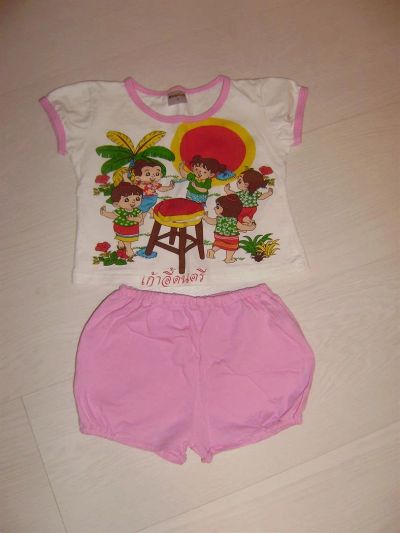 Лот: 3537398. Фото: 1. комплект на девочку. Костюмы, пиджаки, комбинезоны