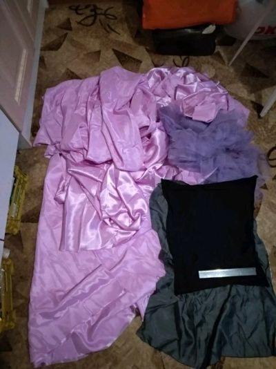 Лот: 14498522. Фото: 1. Ткань подкладочная и остатки от... Ткани, нитки, пряжа