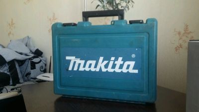 Лот: 9317855. Фото: 1. Перфоратор Makita hr 2450. Электроинструмент