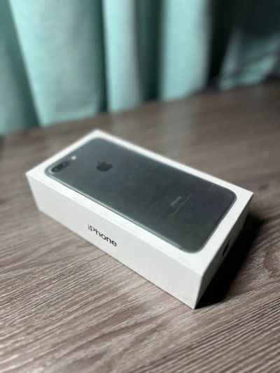 Лот: 22024879. Фото: 1. IPhone 7 Plus, 128 ГБ. Смартфоны