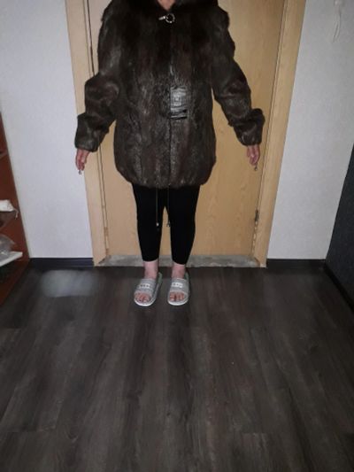 Лот: 14379065. Фото: 1. Шуба нутриевая, короткая, с капюшоном... Верхняя одежда