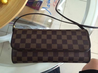 Лот: 4283299. Фото: 1. Клач Louis Vuitton. Сумки