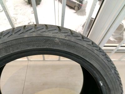 Лот: 12586338. Фото: 1. Yokohama 245/40 R18 пара. Липучка... Шины