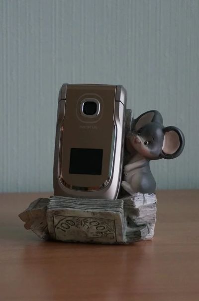 Лот: 10388521. Фото: 1. Подставка под телефон. Сувенирные мелочи