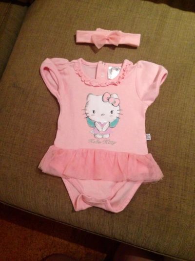 Лот: 6184935. Фото: 1. Боди Hello Kitty, р.68 с повязкой... Ползунки, распашонки, слипы