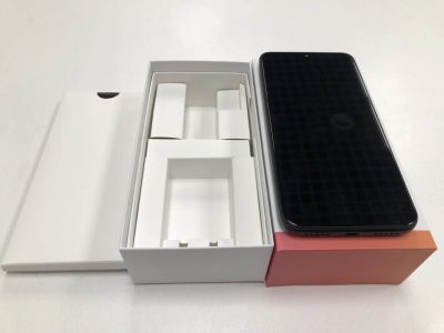 Лот: 15076087. Фото: 1. Xiaomi Redmi 7 3/32Gb Black (Б... Смартфоны