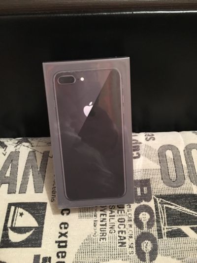 Лот: 13819373. Фото: 1. iPhone 8 Plus 64g. Смартфоны