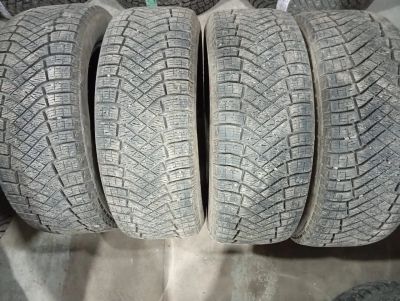 Лот: 23060563. Фото: 1. Pirelli Ice Zero 235/55 R18 104T. Шины