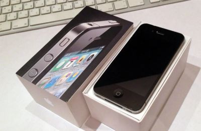 Лот: 4010784. Фото: 1. iPhone 4 16 gb iOS 6. Смартфоны