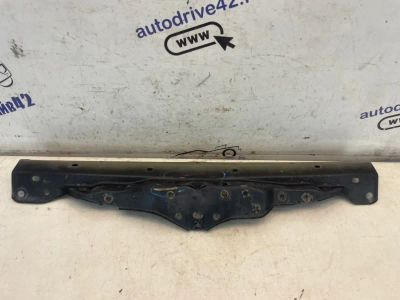 Лот: 23979576. Фото: 1. рамка замка капота Toyota Land... Двигатель и элементы двигателя