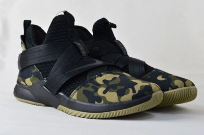 Лот: 16862094. Фото: 1. Кроссовки мужские Nike Lebron... Кеды, кроссовки, слипоны