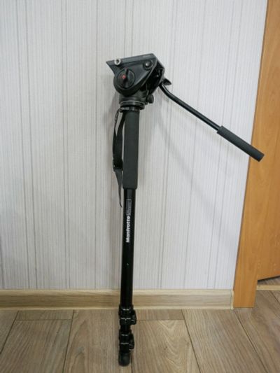 Лот: 14587854. Фото: 1. Manfrotto 679B + голова Manfrotto... Штативы, держатели