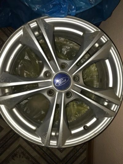Лот: 10461516. Фото: 1. Продам литьё от Ford Focus 3 на... Диски