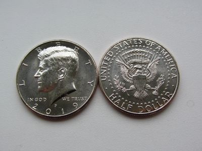 Лот: 13889883. Фото: 1. США , 50 центов 2019 г (Half dollar... Америка