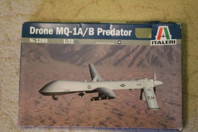 Лот: 9621181. Фото: 1. Модель 1:72 Italeri 1289 Drone... Авиамоделизм