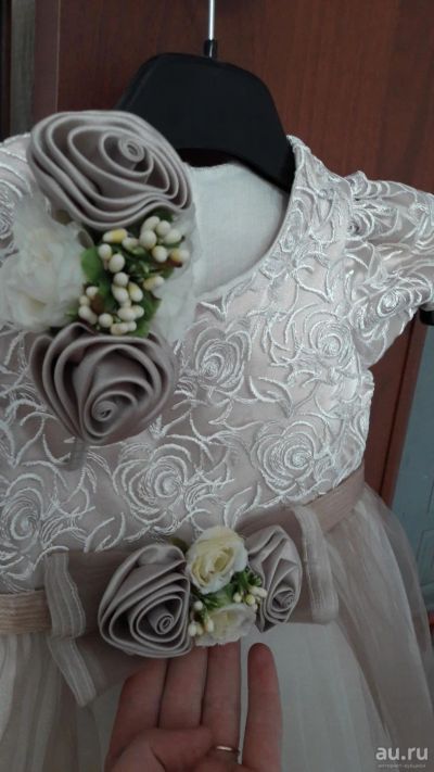 Лот: 9975007. Фото: 1. Восхитительное нарядное платье... Платья, сарафаны