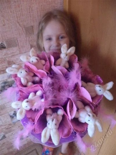 Лот: 2780886. Фото: 1. букет из игрушек розовый зайки. Сувенирные мелочи