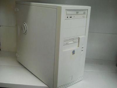Лот: 6493073. Фото: 1. Системный блок Celeron (3 месяца... Компьютеры в сборе