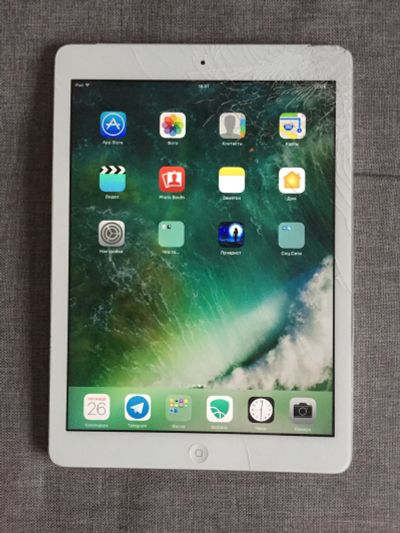 Лот: 12514738. Фото: 1. Apple iPad Air 64 Gb WiFi - слот... Планшеты