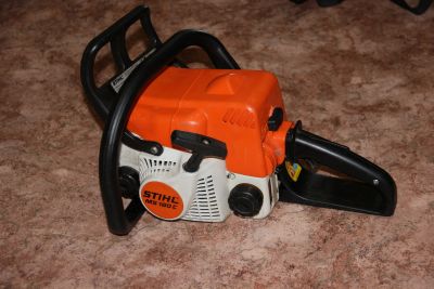 Лот: 12618660. Фото: 1. Бензопила Stihl 180 C оригинал. Бензо-, мотоинструмент