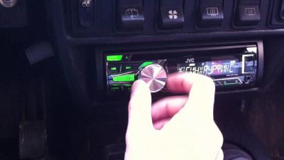 Лот: 10140022. Фото: 1. автомагнитола- JVC KD-X110. Автомагнитолы