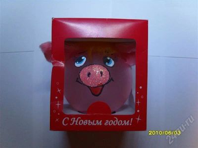 Лот: 386926. Фото: 1. Новогодняя игрушка (Шар Свинка... Разное