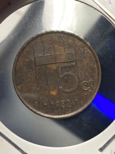 Лот: 19836370. Фото: 1. Нидерланды 5 центов, 1982. Европа