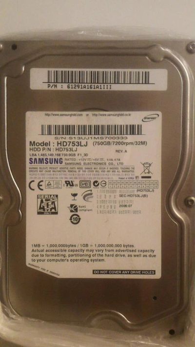 Лот: 10643915. Фото: 1. Жесткий диск Samsung 750 GB HD753LJ. Жёсткие диски (HDD)