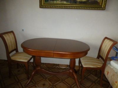 Лот: 3270595. Фото: 1. продам стол и стулья. Столы, стулья, обеденные группы