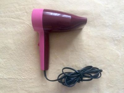 Лот: 8740676. Фото: 1. Фен Philips Compact 1000. Укладка и стрижка волос, бритьё, эпиляция