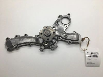 Лот: 20388722. Фото: 1. Помпа Lexus Gs300 2007 1610039435... Двигатель и элементы двигателя
